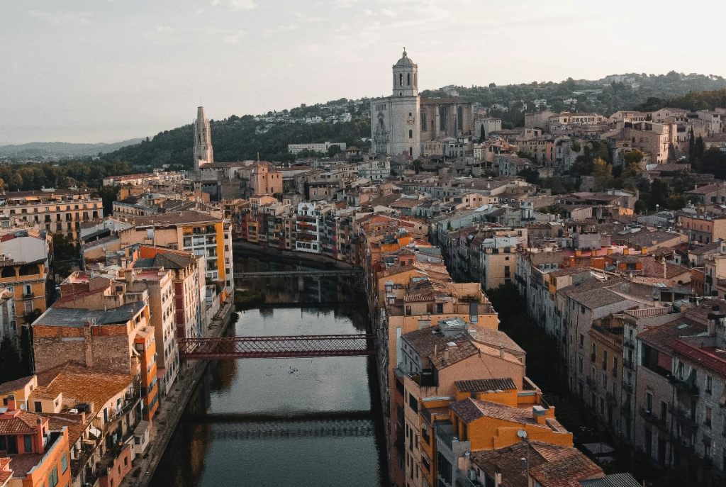 Pueblos a menos de una hora de Girona que no te puedes perder